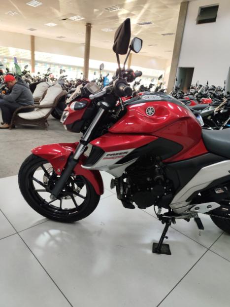 YAMAHA YS Fazer 250 , Foto 7
