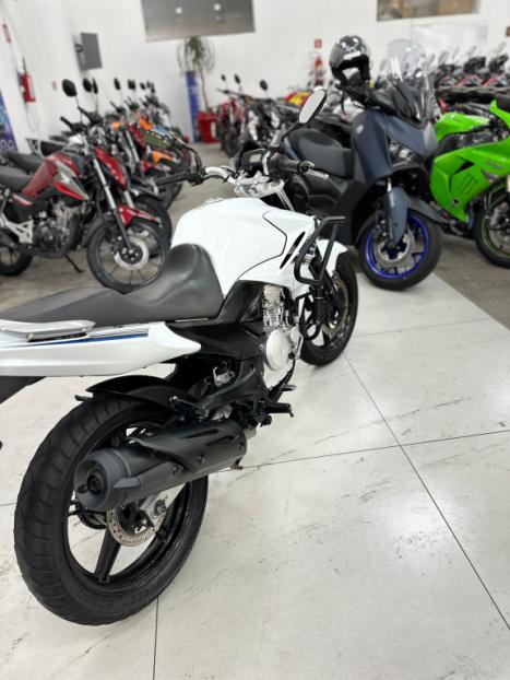 YAMAHA YS Fazer 250 , Foto 5