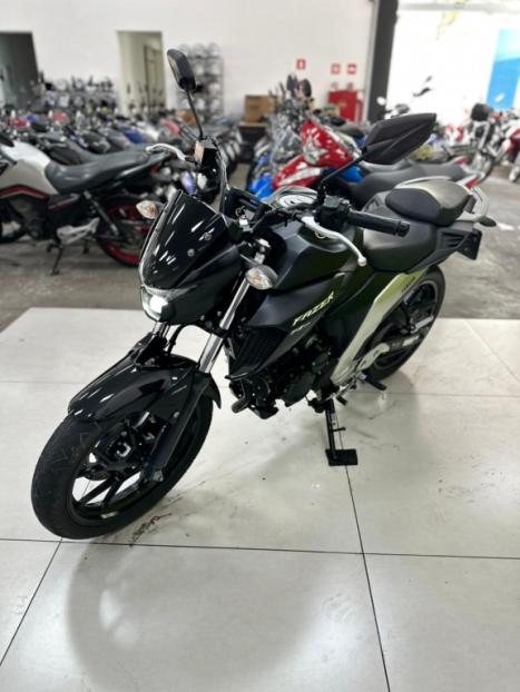YAMAHA YS Fazer 250 , Foto 7