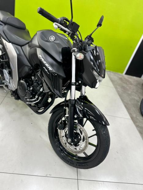 YAMAHA YS Fazer 250 , Foto 9