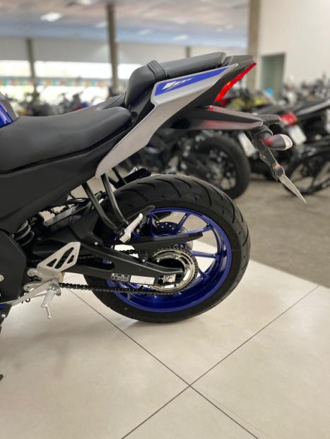 YAMAHA YZF R15 150 ABS, Foto 11
