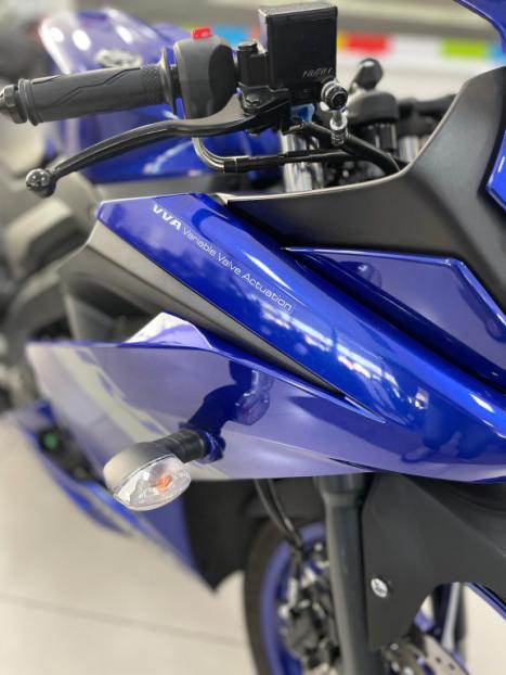 YAMAHA YZF R15 150 ABS, Foto 12