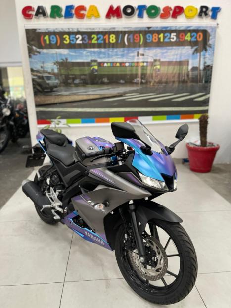 YAMAHA YZF R15 150 ABS, Foto 1