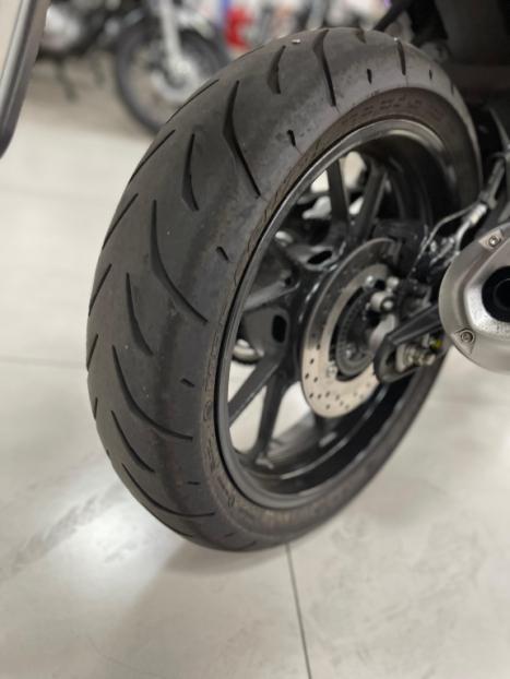 YAMAHA YZF R15 150 ABS, Foto 6