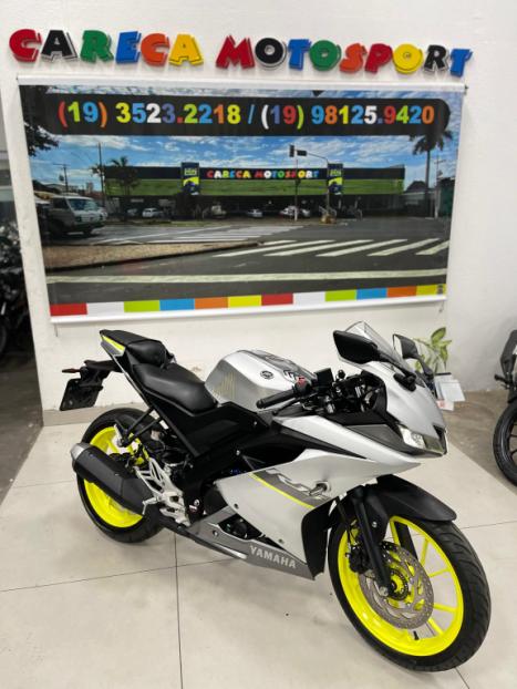 YAMAHA YZF R15 150 ABS, Foto 8