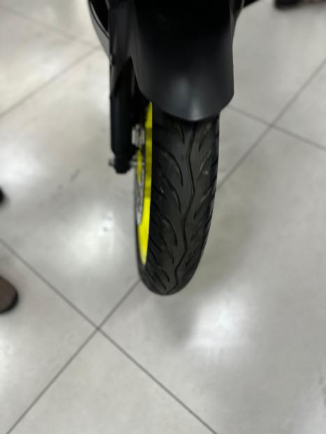 YAMAHA YZF R15 150 ABS, Foto 7