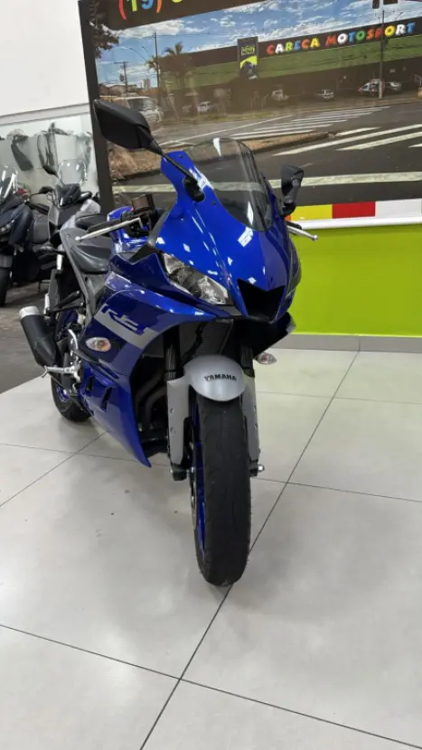 YAMAHA YZF R3 300 , Foto 4
