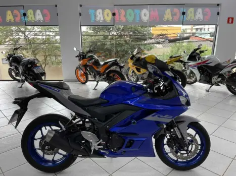 YAMAHA YZF R3 300 ABS, Foto 4