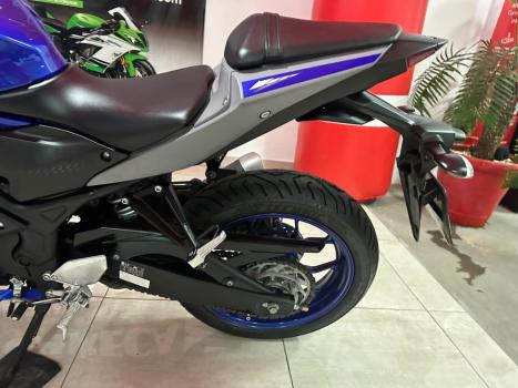 YAMAHA YZF R3 300 ABS, Foto 3