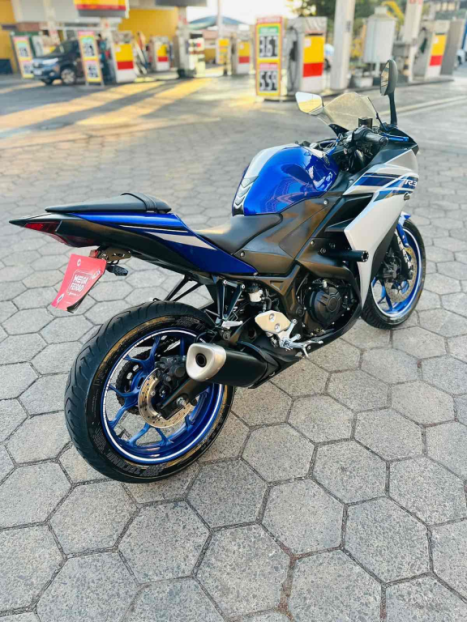 YAMAHA YZF R3 300 ABS, Foto 6