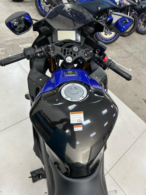 YAMAHA YZF R3 320 ABS, Foto 5