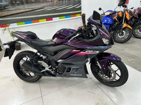 YAMAHA YZF R3 320 ABS, Foto 10