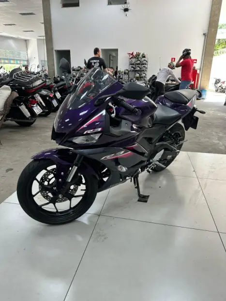 YAMAHA YZF R3 320 ABS, Foto 13