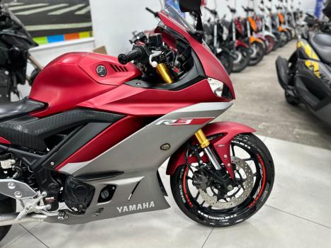 YAMAHA YZF R3 320 ABS, Foto 9