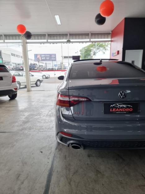 VOLKSWAGEN Jetta 2.0 4P 350 TSI GLI AUTOM�TICO DSG, Foto 4