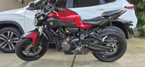 YAMAHA MT-07 700 ABS, Foto 5