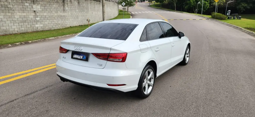 AUDI A3 Sedan - Foto