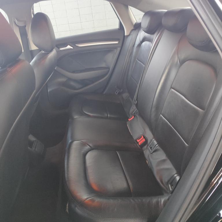 AUDI A3 Sedan - Foto