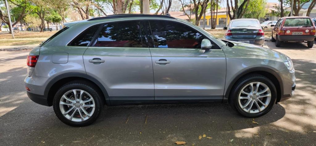 AUDI Q3 - Foto