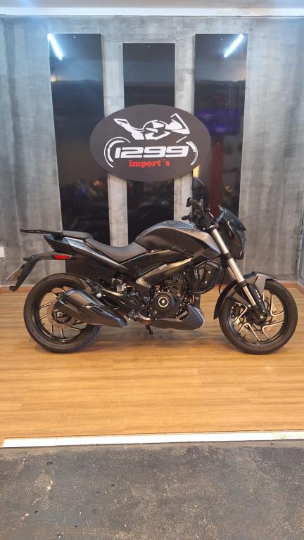 BAJAJ Dominar 400 - Foto