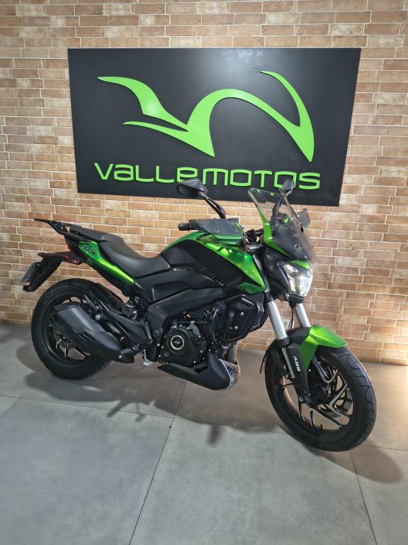 BAJAJ Dominar 400