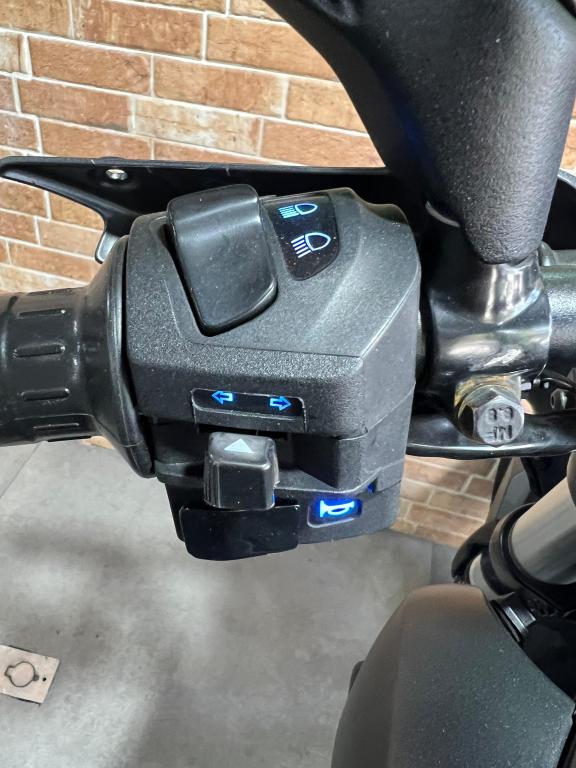 BAJAJ Dominar 400 - Foto