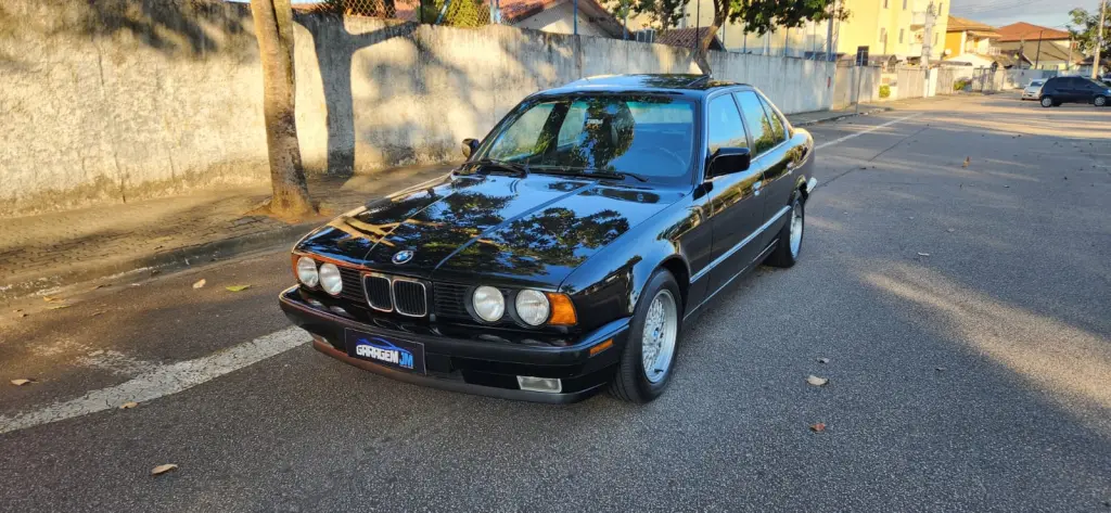 BMW 535I - Foto