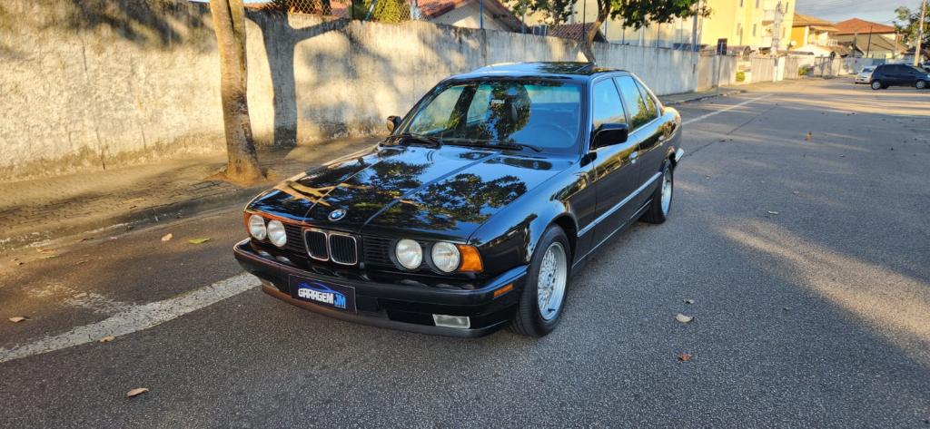 BMW 535I - Foto