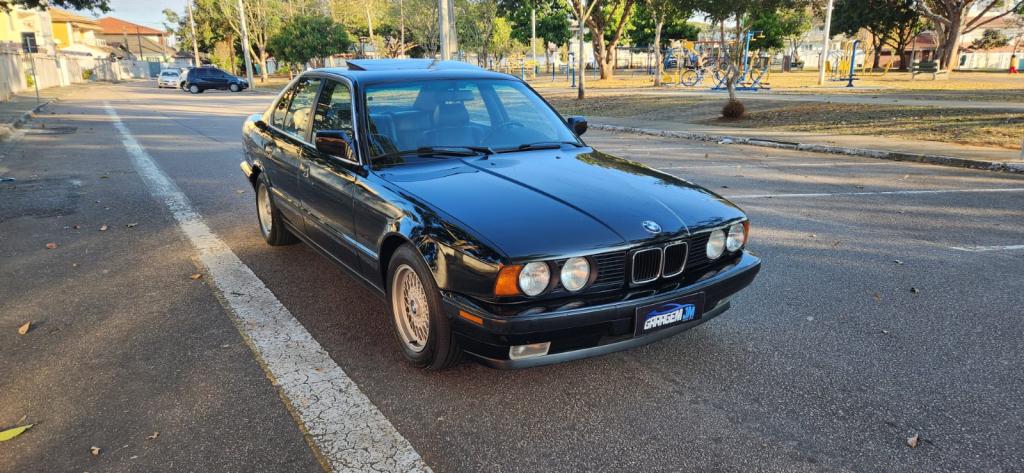 BMW 535I - Foto