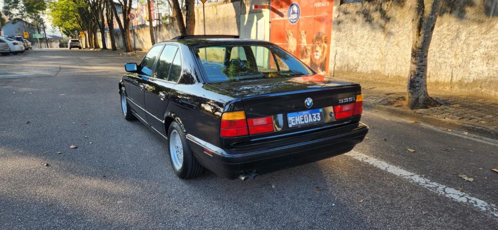 BMW 535I - Foto