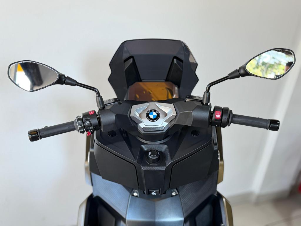 BMW C 400 X - Foto