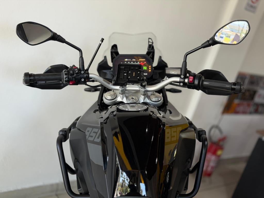 BMW F 850 GS - Foto