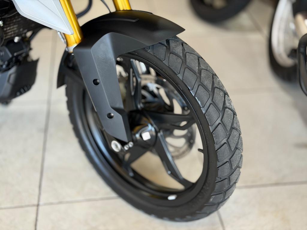 BMW G 310 GS - Foto
