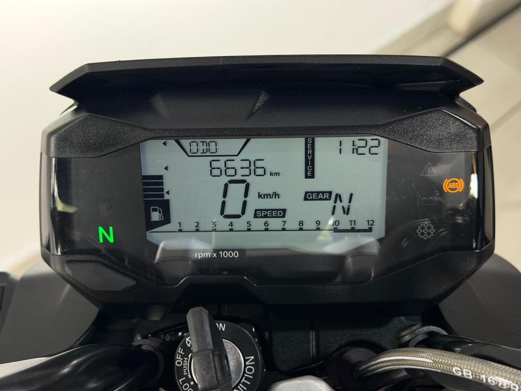 BMW G 310 R - Foto