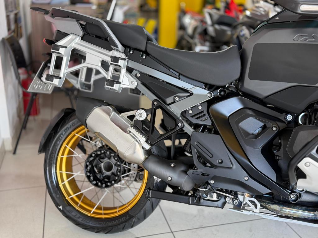 BMW R 1300 GS - Foto