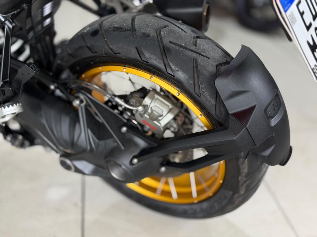 BMW R 1300 GS - Foto
