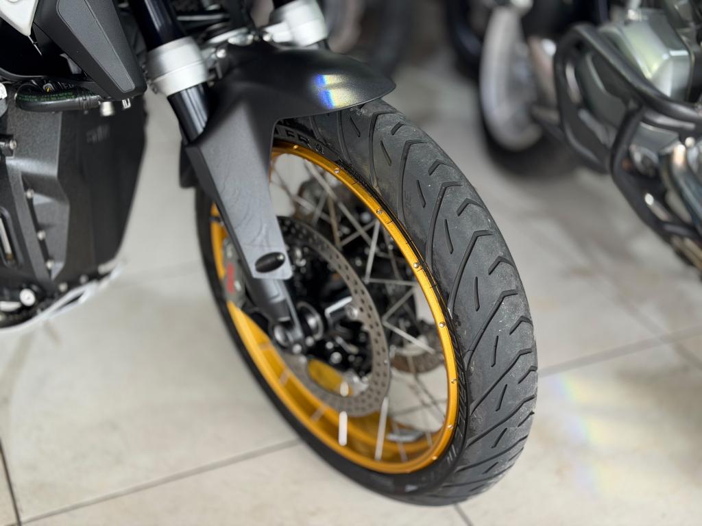 BMW R 1300 GS - Foto