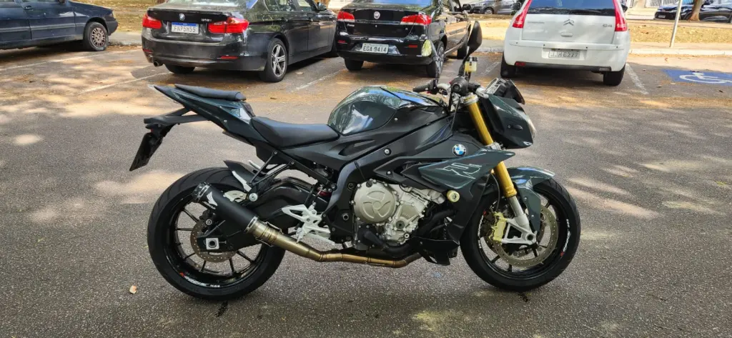 BMW S 1000 R - Foto