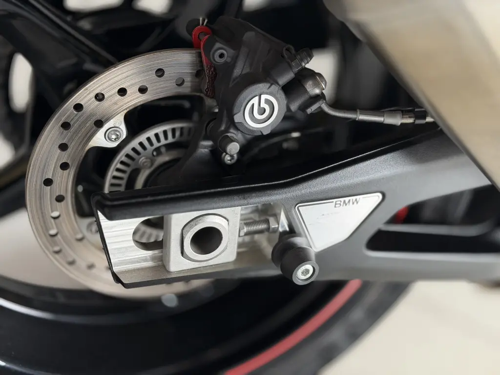 BMW S 1000 RR - Foto