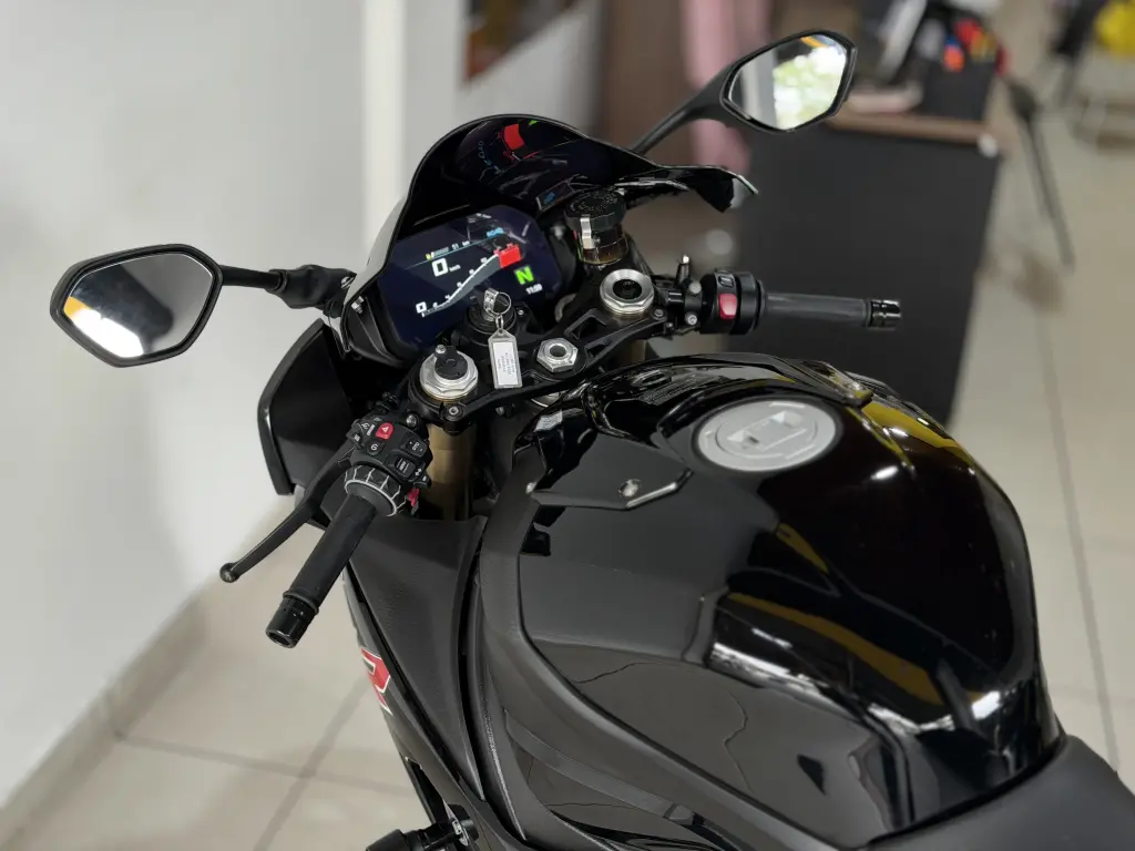 BMW S 1000 RR - Foto