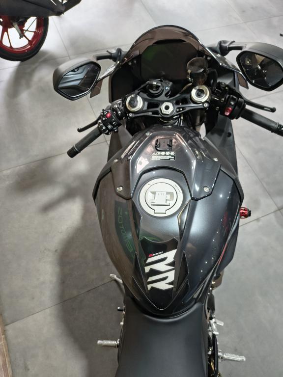 BMW S 1000 RR - Foto