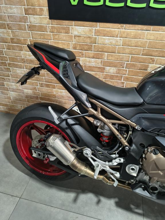 BMW S 1000 RR - Foto