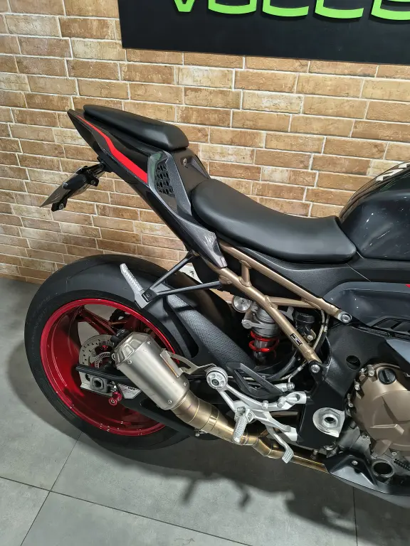 BMW S 1000 RR - Foto