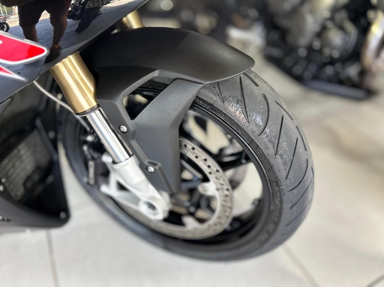 BMW S 1000 RR - Foto