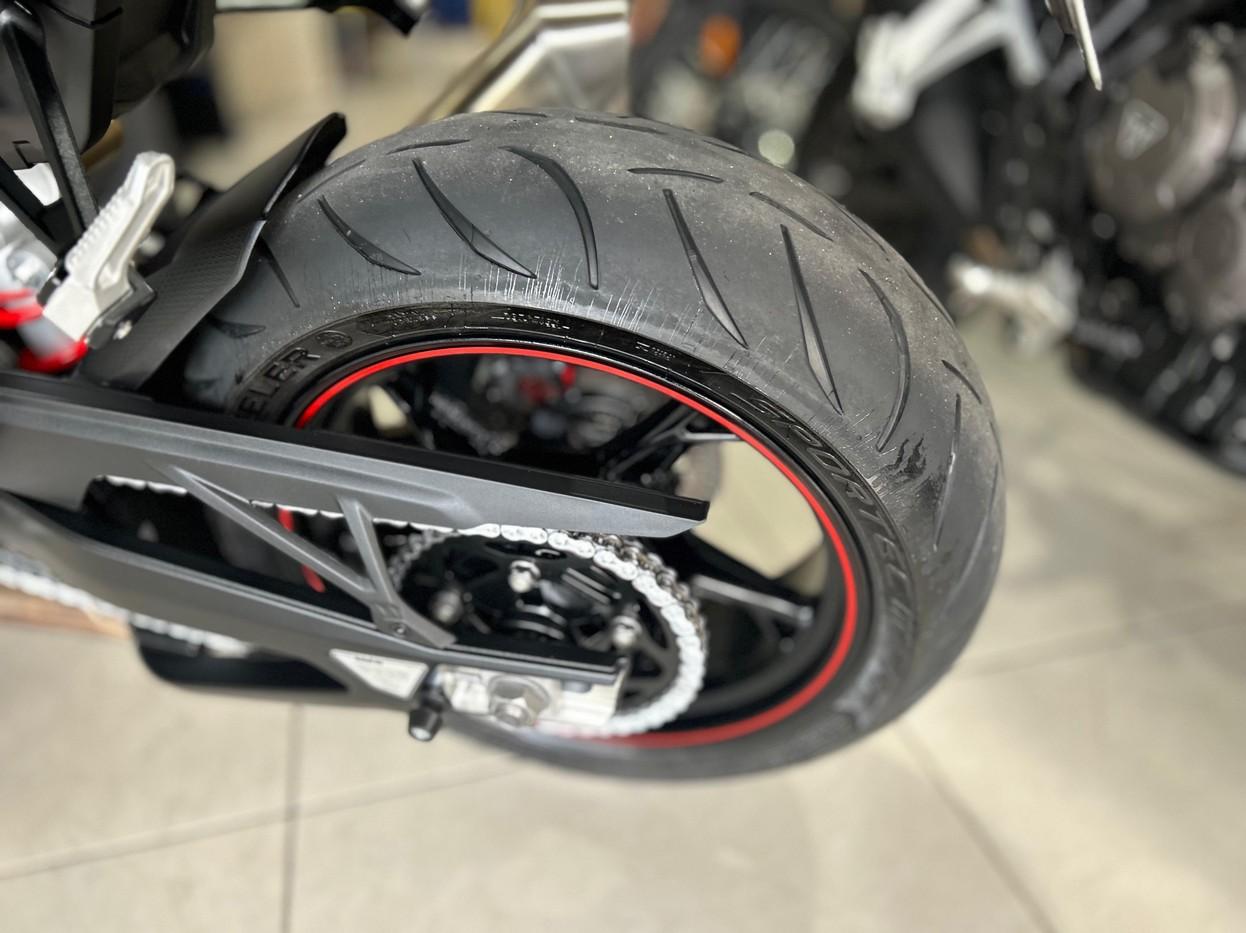 BMW S 1000 RR - Foto