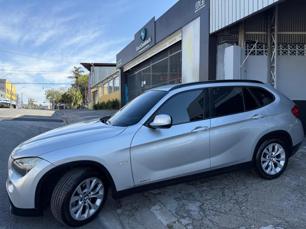 BMW X1 - Foto