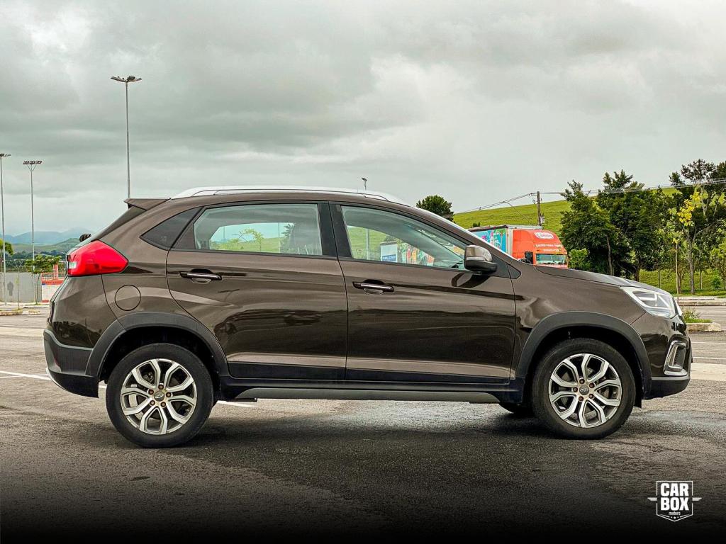 CHERY Tiggo 2 - Foto