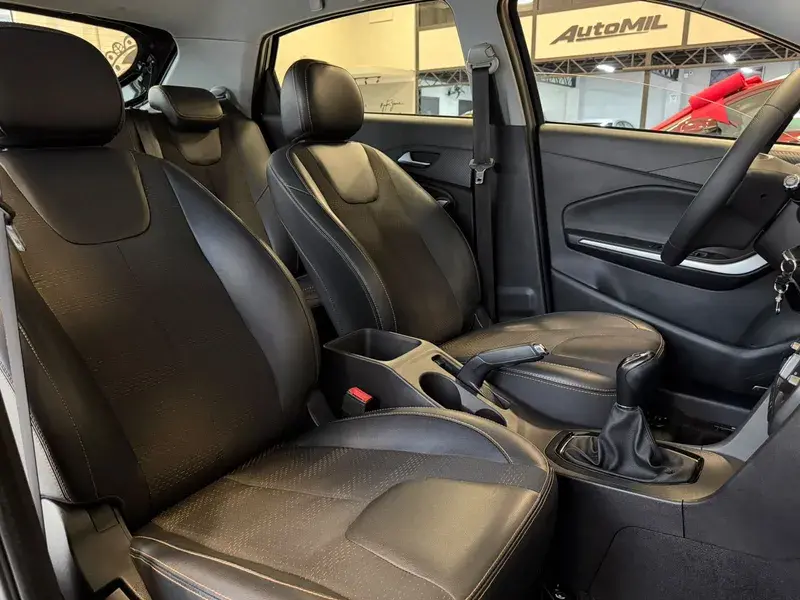 CHERY Tiggo 2 - Foto