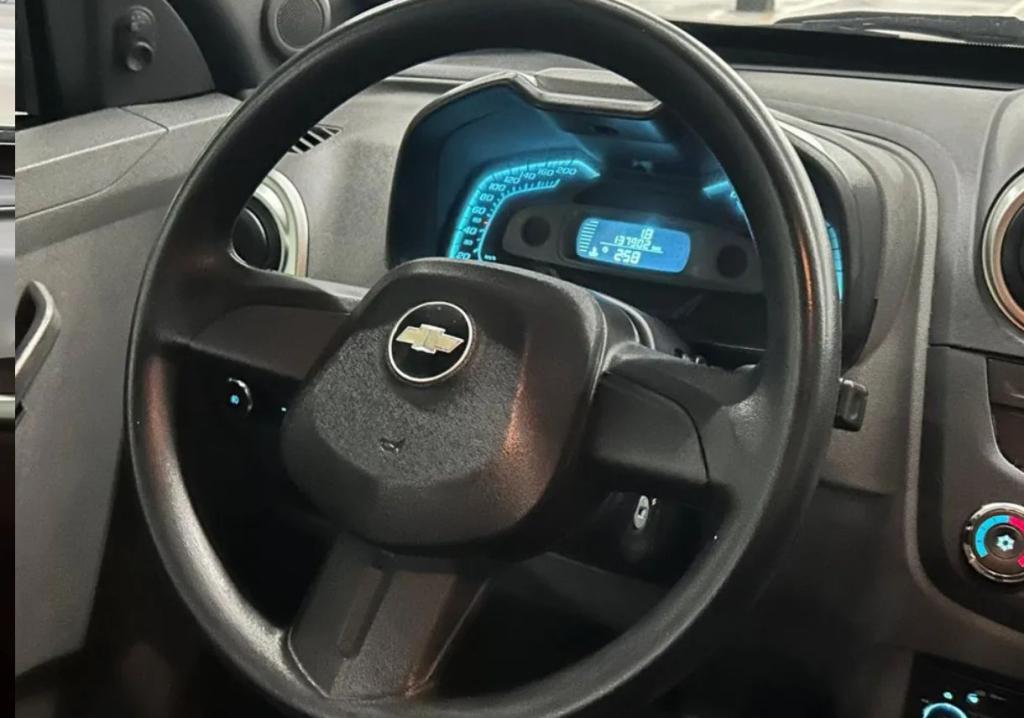 CHEVROLET Agile - Foto