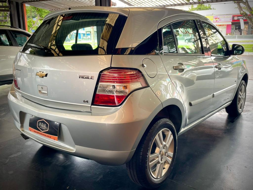 CHEVROLET Agile - Foto